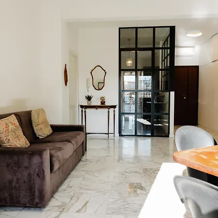 Apartment La Muralista